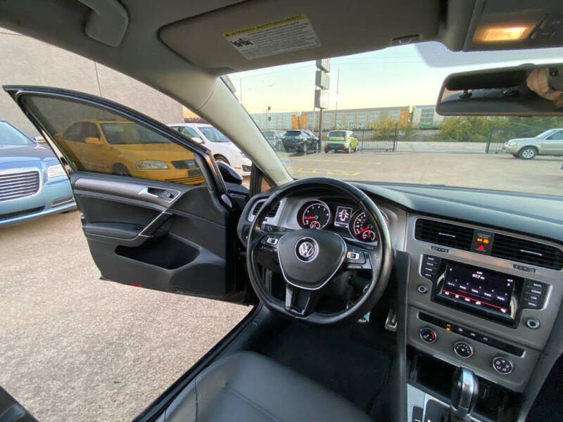 2015 Volkswagen Golf SportWagen TSI S