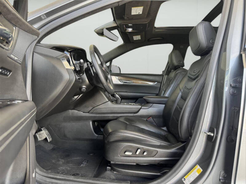 2020 Cadillac XT6 Sport
