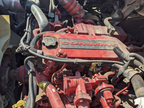 2020 International 26 Ft Reefer Box Truck