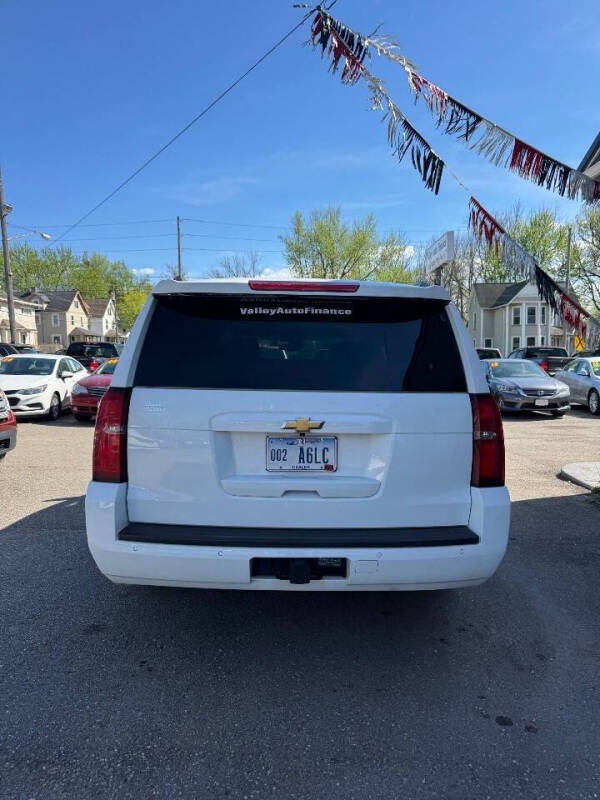 2018 Chevrolet Suburban LT