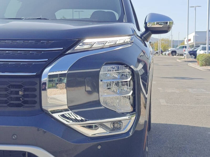 2025 Mitsubishi Outlander PHEV SEL