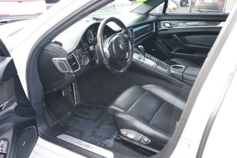 2012 Porsche Panamera Turbo