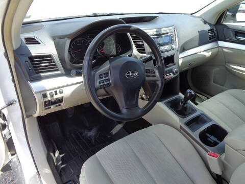 2013 Subaru Outback 2.5i