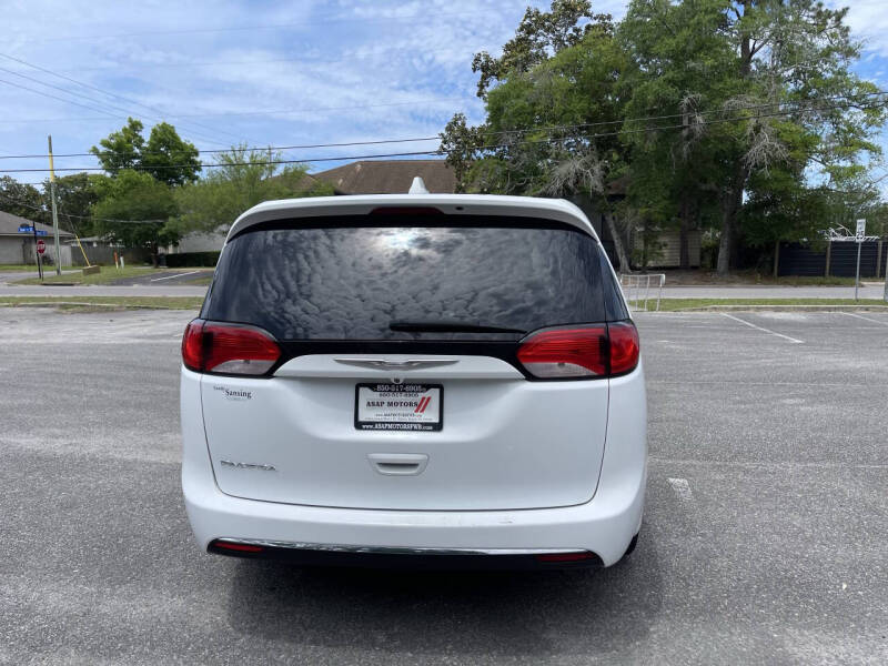2017 Chrysler Pacifica Touring Plus