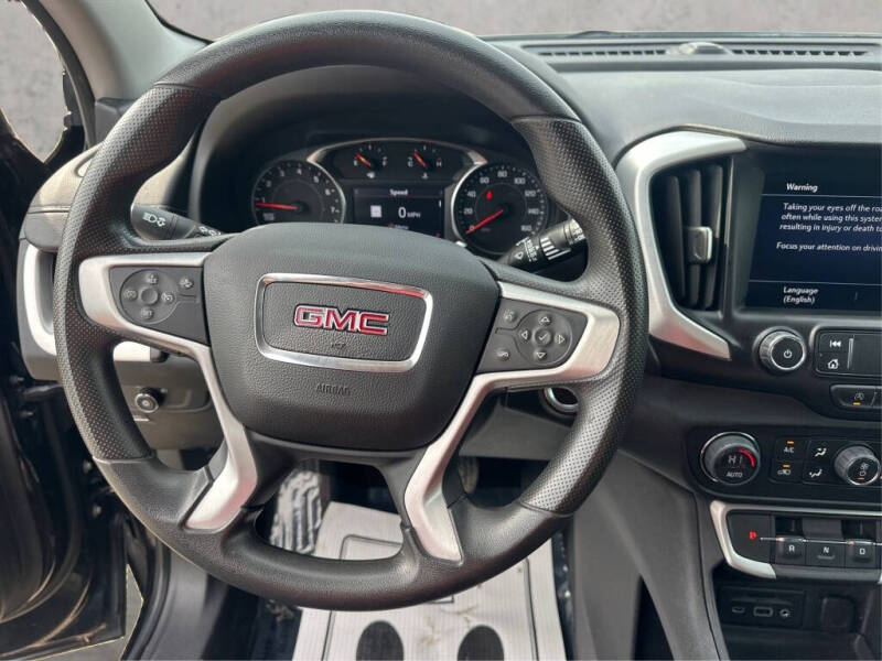 2023 GMC Terrain SLE