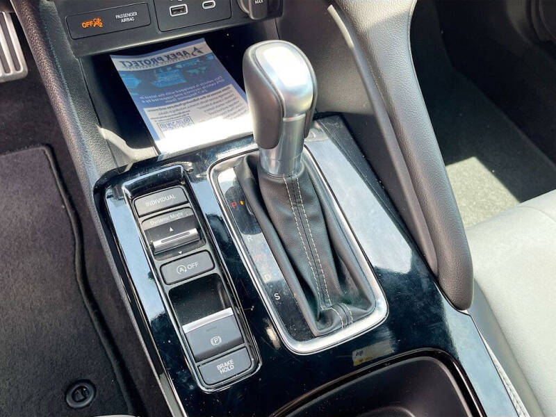 2025 Acura Integra w/Tech w/A-SPEC