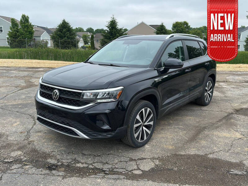 2022 Volkswagen Taos for sale at Auto Center of Columbus in Columbus OH