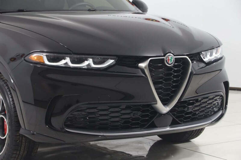 2024 Alfa Romeo Tonale Hybrid Ti