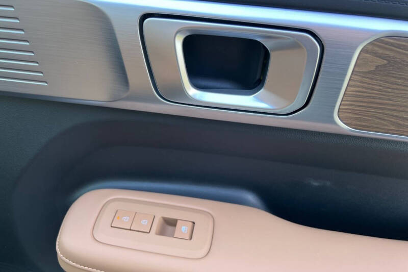 2026 Hyundai Santa Fe Calligraphy