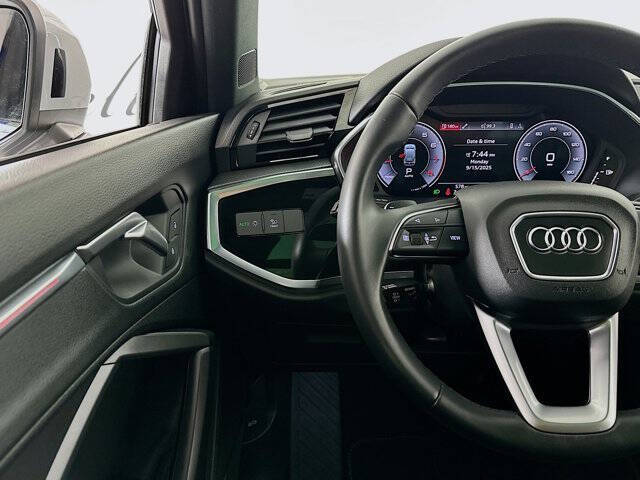 2024 Audi Q3 quattro S line Prem Plus 45 TFSI