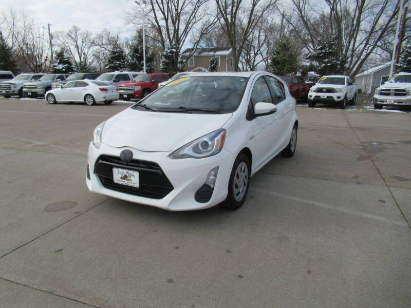 2016 Toyota Prius c for sale at Aztec Motors in Des Moines IA