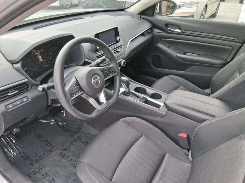 2022 Nissan Altima 2.5 S