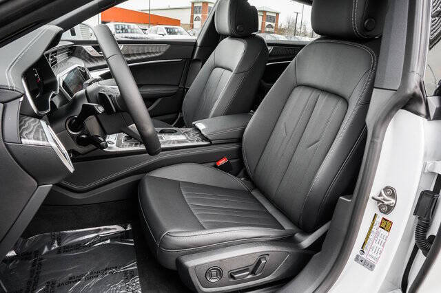 2025 Audi A7 quattro Premium Plus 55 TFSI