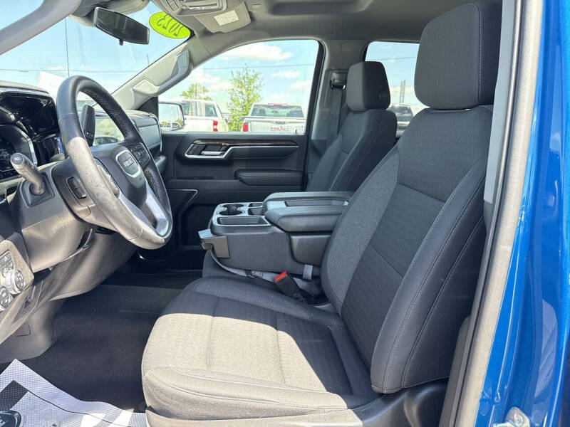 2023 GMC Sierra 1500