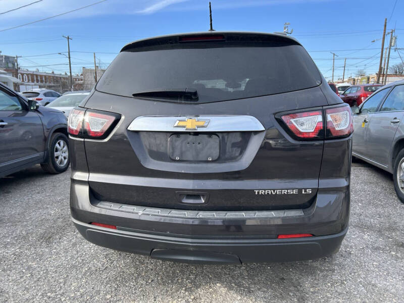 2016 Chevrolet Traverse LS