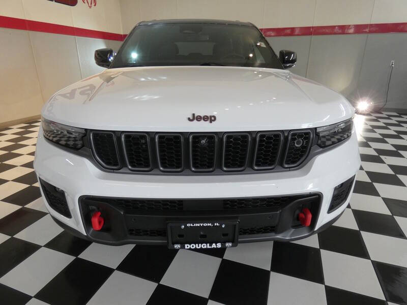 2022 Jeep Grand Cherokee Trailhawk