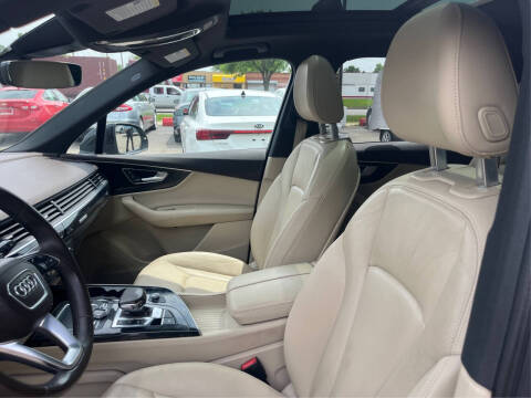 2017 Audi Q7 3.0T quattro Premium Plus