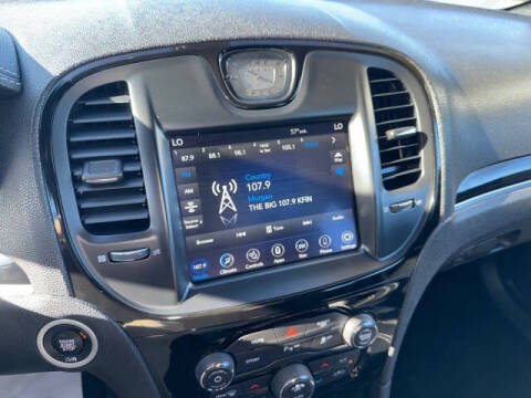 2023 Chrysler 300 S V6