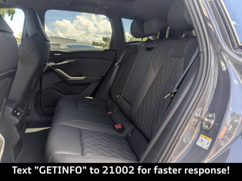 2025 Audi SQ6 e-tron quattro Premium Plus