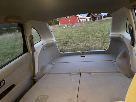 2000 Toyota Nadia