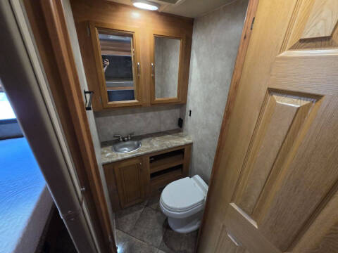 2017 NeXus RV MAYBACH