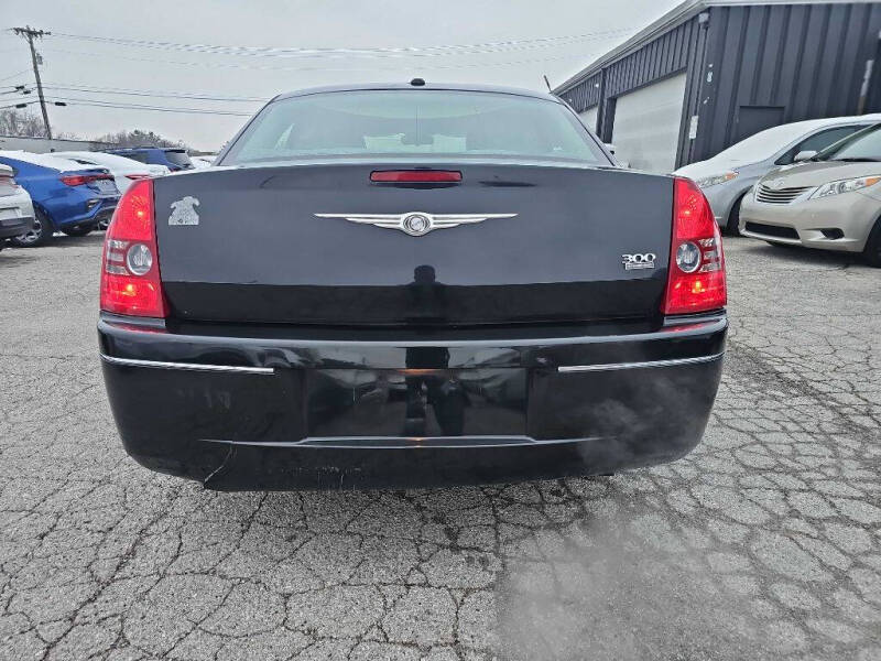 2010 Chrysler 300 Touring