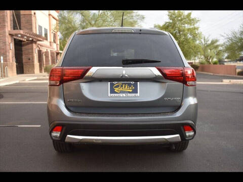 2016 Mitsubishi Outlander SE