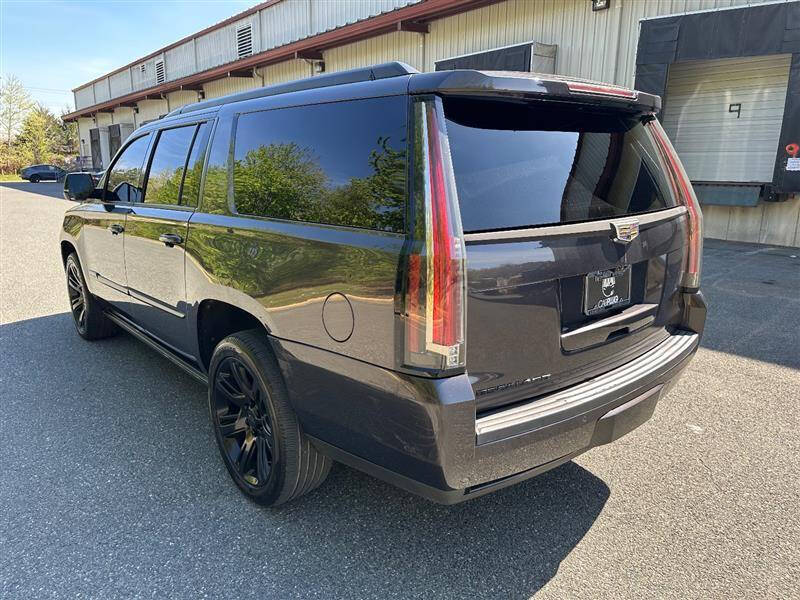 2017 Cadillac Escalade ESV Premium Luxury