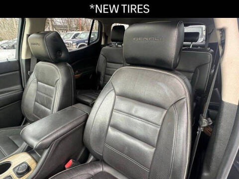 2017 GMC Acadia Denali