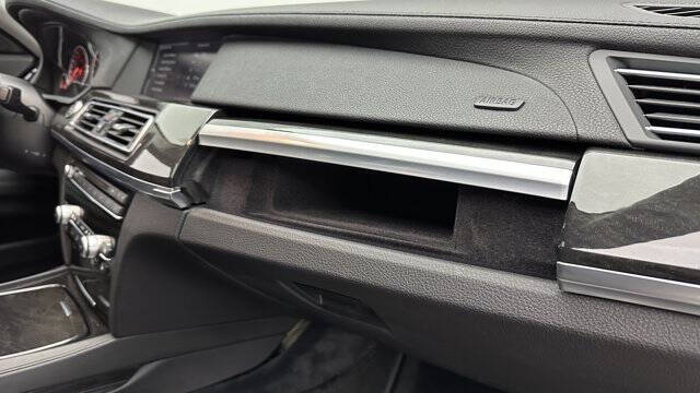 2011 BMW 7 Series 750i