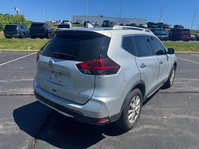 2020 Nissan Rogue SV