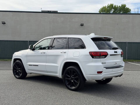 2017 Jeep Grand Cherokee Altitude