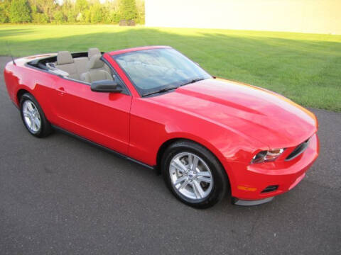 2011 Ford Mustang V6