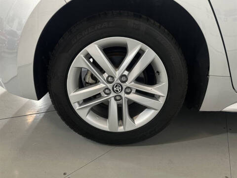 2021 Toyota Corolla Hatchback SE