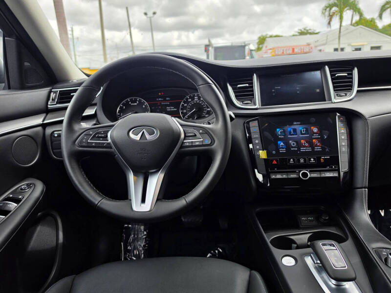 2024 Infiniti QX50 Pure