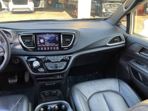 2020 Chrysler Pacifica Launch Edition