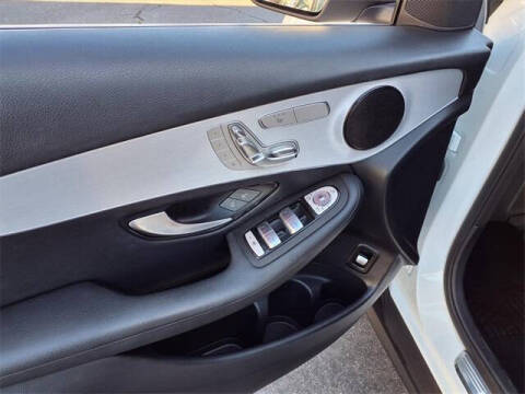 2021 Mercedes-Benz GLC GLC 300