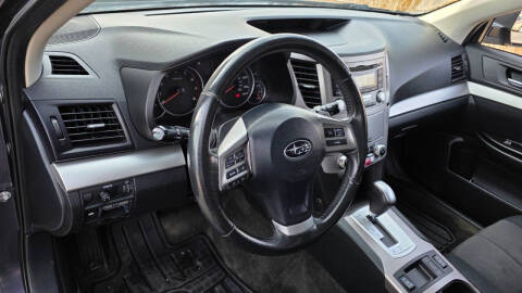 2013 Subaru Outback 2.5i Premium