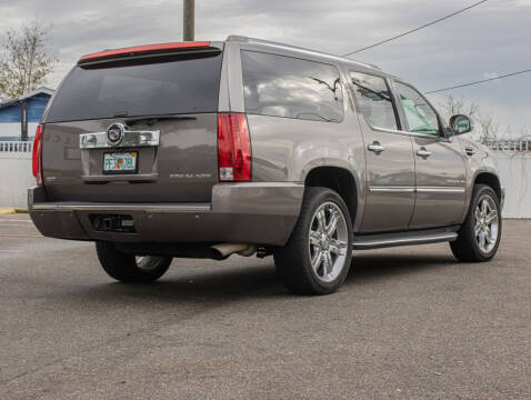 2011 Cadillac Escalade ESV