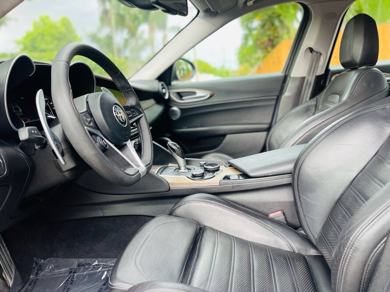 2017 ALFA ROMEO Giulia (952) Sedan - $17,495
