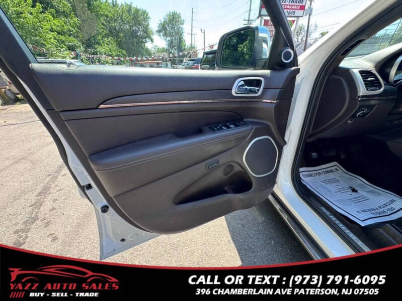 2019 Jeep Grand Cherokee Summit