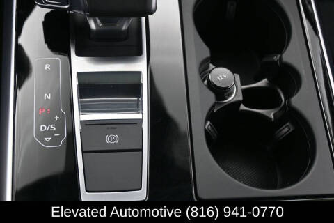 2025 Audi Q8 quattro Premium Plus 55 TFSI