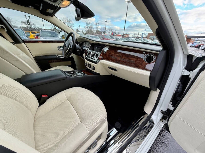 2012 Rolls-Royce Ghost