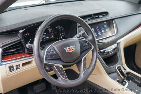 2018 Cadillac XT5 Premium Luxury