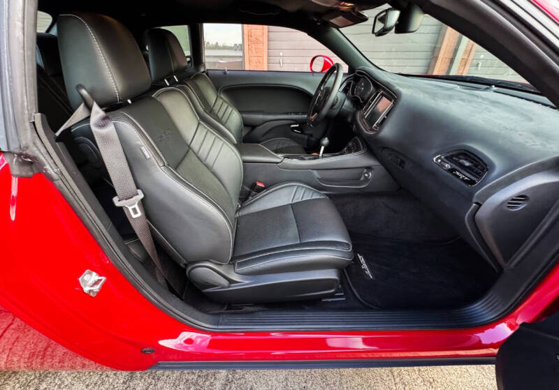 2015 Dodge Challenger SRT Hellcat