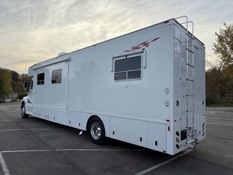 2006 Freightliner Haulmark
