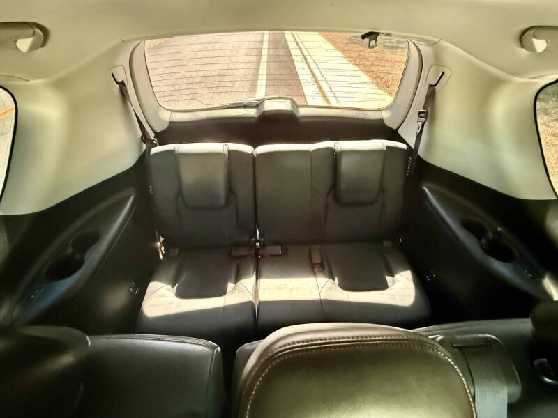 2017 Nissan Armada Platinum