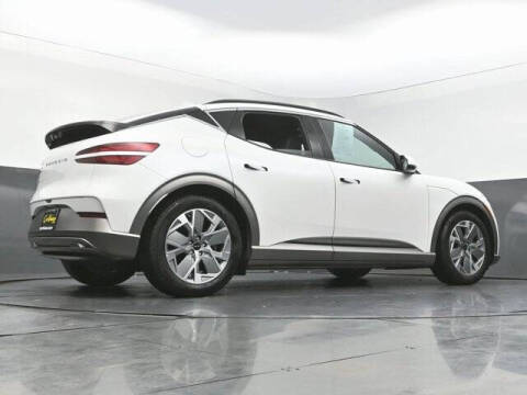 2025 Genesis GV60 Standard