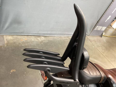 2023 Indian Scout Bobber ABS Black S