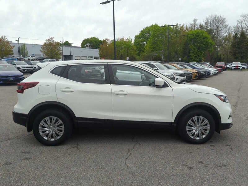 2020 Nissan Rogue Sport S